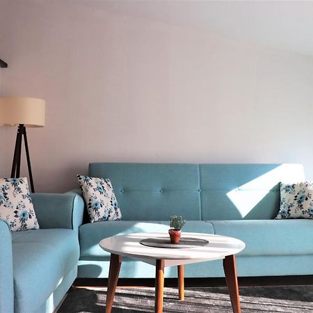 Malda'S Apartment Prishtinë Ngoại thất bức ảnh